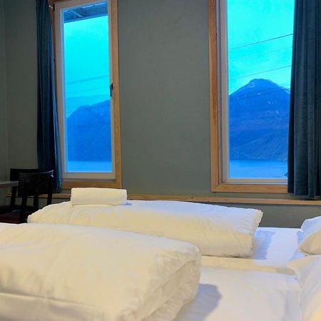 Winjum Hostel Stegastein Aurland Exteriör bild