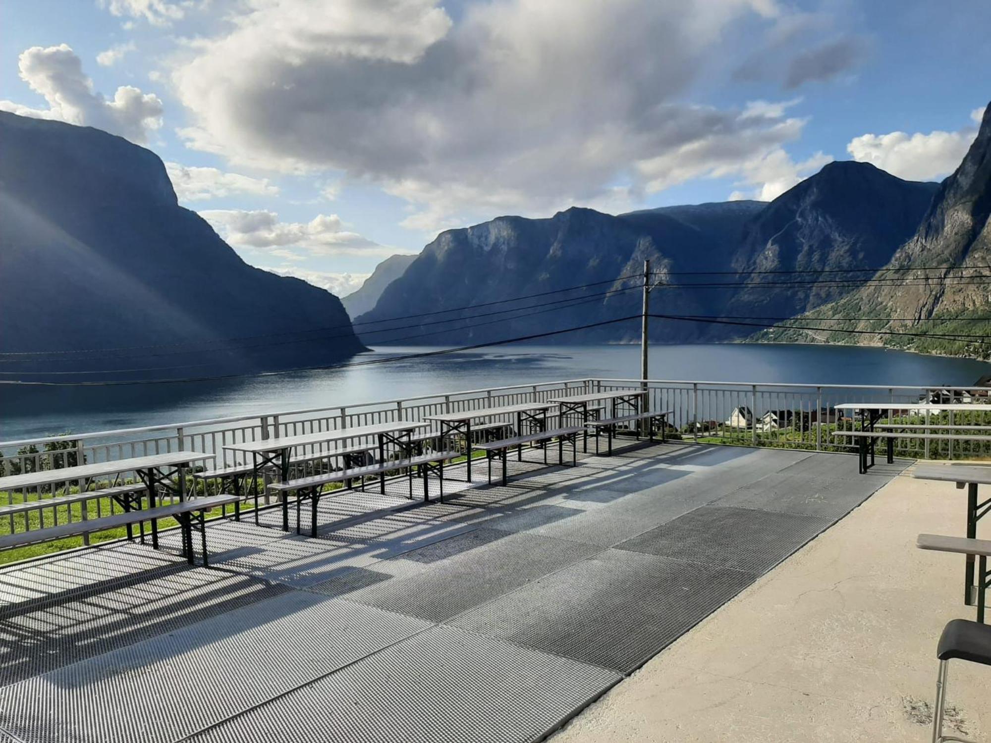 Winjum Hostel Stegastein Aurland Exteriör bild